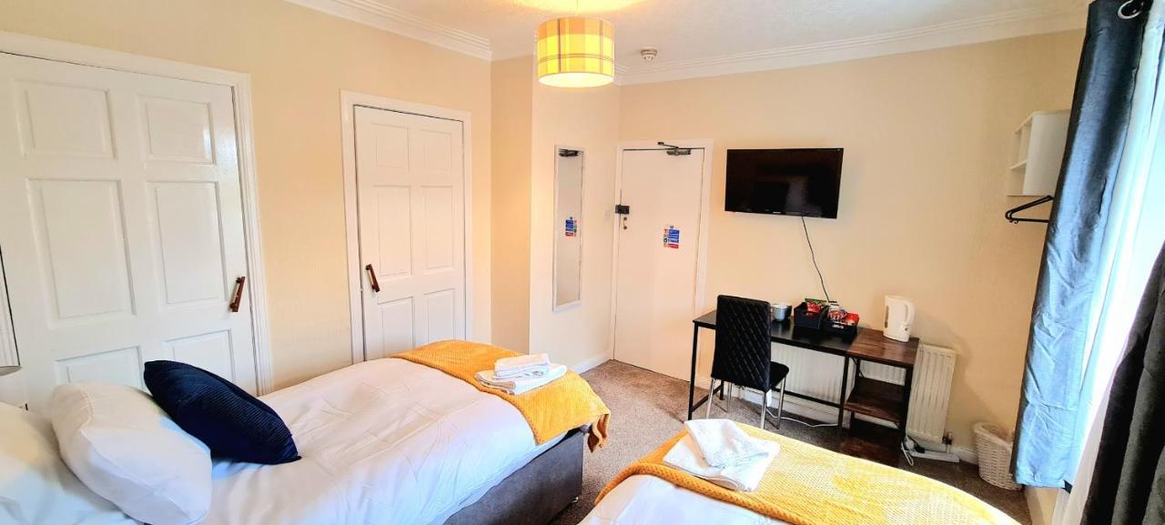 Modern Guest House - Central Inverness - Complimentary Snacks - Free Parking Dış mekan fotoğraf