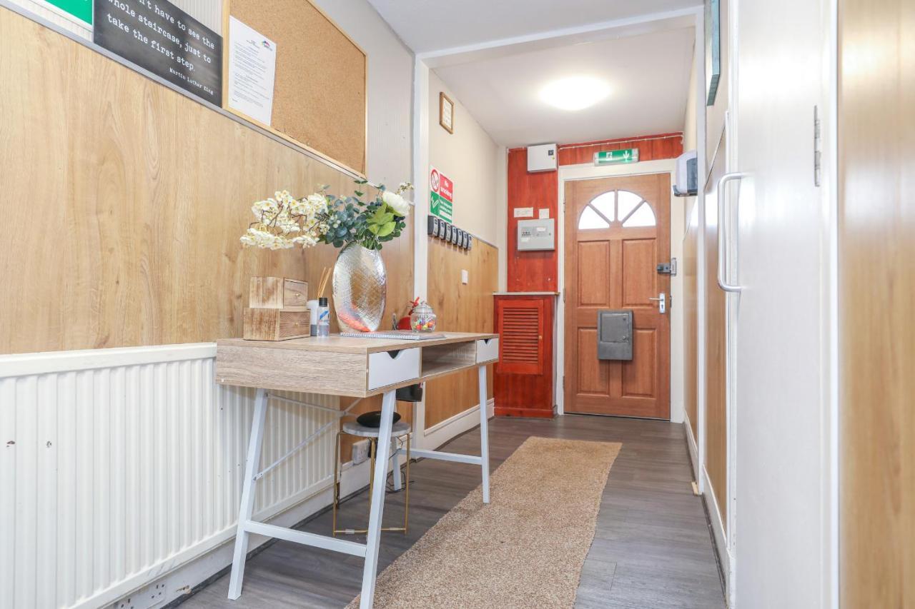 Modern Guest House - Central Inverness - Complimentary Snacks - Free Parking Dış mekan fotoğraf